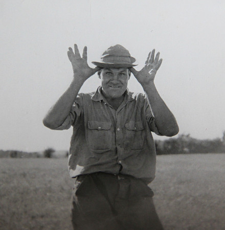 Mo Gibbs (Farmhand)