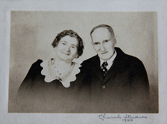 Wallace and Susie Millard 1944